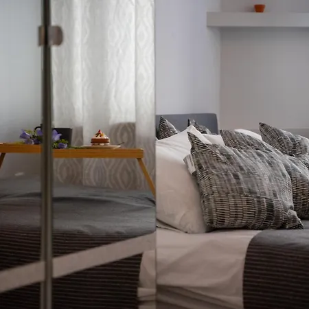 Rondo Onz - Location, Balcony - By Rentujemy