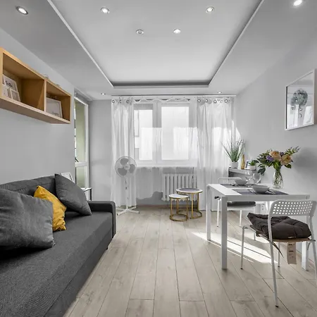 Rondo Onz - Location, Balcony - By Rentujemy Apartament *
