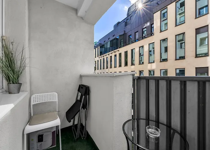 Apartament Rondo Onz - Location, Balcony - By Rentujemy Warszawa