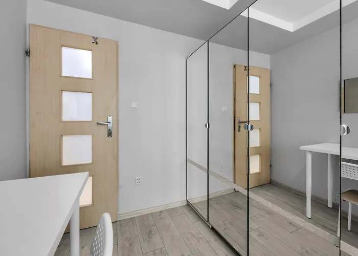 Apartament Rondo Onz - Location, Balcony - By Rentujemy